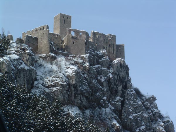 Ruins of a castle on a crag in Slovakia. Photo by Jerry Seeger, copyright 2005, all rights reserved.